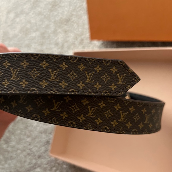 Louis Vuitton belt - Picture 4 of 8